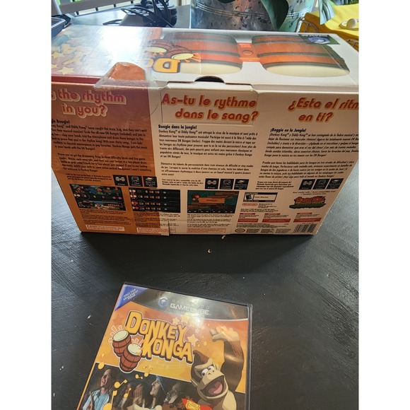 Donkey Konga DK Bongos Controller Nintendo Gamecube CIB Complete w/ Game - Picture 3 of 16